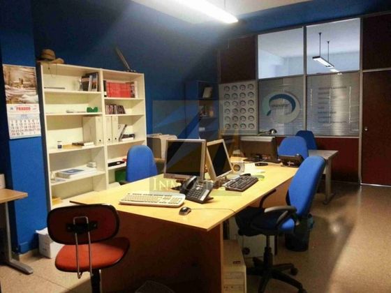Foto 1 de Oficina en venda a Casco Histórico amb calefacció i ascensor