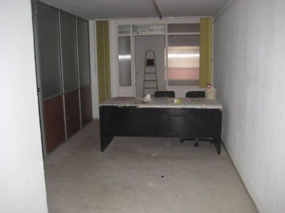 Foto 2 de Oficina en lloguer a Zona Teatro Campoamor amb calefacció i ascensor