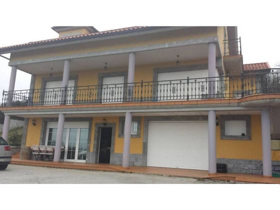 Foto 1 de Xalet en venda a Luanco - Aramar - Antromero de 5 habitacions amb terrassa i garatge