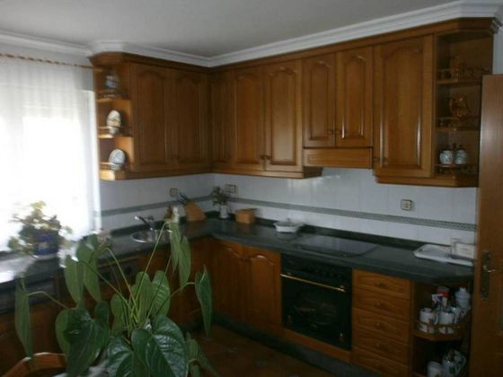 Foto 2 de Xalet en venda a Ribera de Arriba de 6 habitacions amb terrassa i garatge