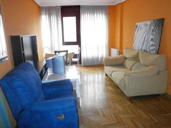 Foto 2 de Pis en venda a Milán - Pumarín - Teatinos de 2 habitacions amb terrassa i balcó