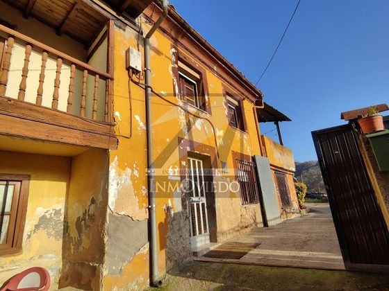 Foto 2 de Casa rural en venda a Parroquias de Oviedo de 7 habitacions i 130 m²