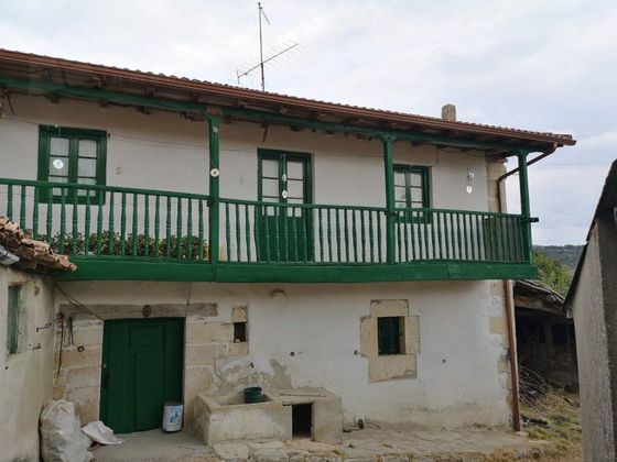 Foto 1 de Casa en venta en calle Santa María de 4 habitaciones y 300 m²