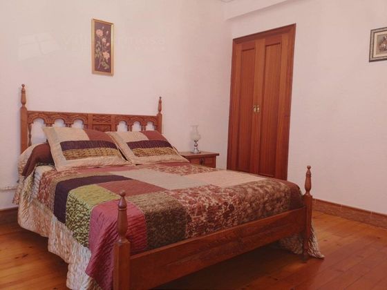 Foto 2 de Casa en venda a calle Alejandro Rodríguez de Valcárcel de 8 habitacions amb garatge i calefacció