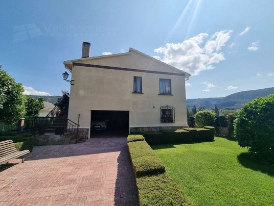 Foto 1 de Casa en venda a Merindad de Valdivielso de 3 habitacions amb terrassa i garatge