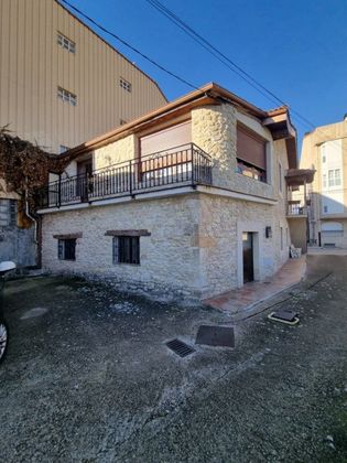 Foto 2 de Casa rural en venda a calle Nuño Rasura de 7 habitacions amb garatge