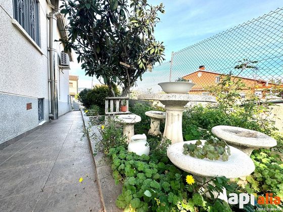 Foto 2 de Xalet en venda a La Muntanyeta - La Franquesa de 3 habitacions amb terrassa i jardí