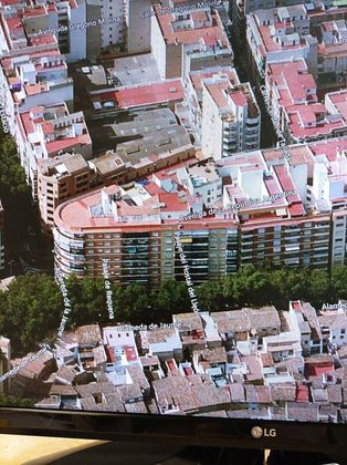 Foto 2 de Piso en venta en calle Albereda Jaume I de 4 habitaciones con balcón y aire acondicionado