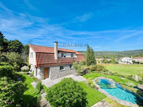 Foto 1 de Casa en venda a Cañiza (A) de 6 habitacions amb piscina i garatge