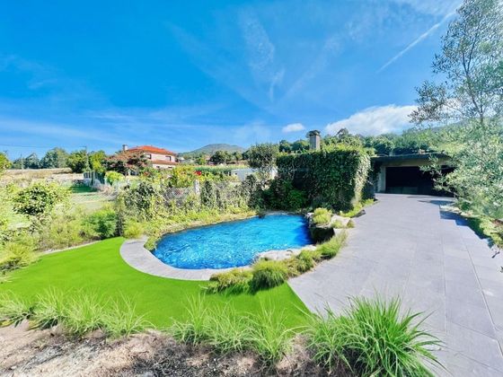 Foto 2 de Casa en venda a Cañiza (A) de 6 habitacions amb piscina i garatge