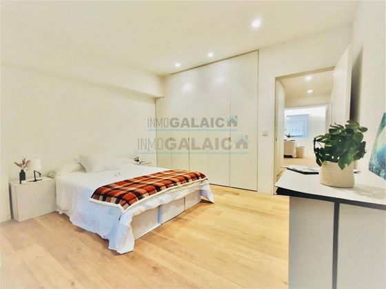 Foto 1 de Pis en venda a Praza España - Casablanca de 2 habitacions amb terrassa i calefacció