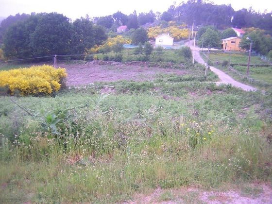 Foto 1 de Venta de terreno en Fornelos de Montes de 1400 m²