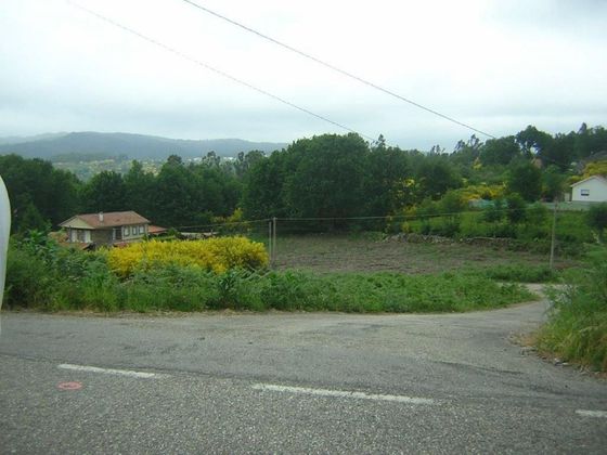 Foto 2 de Venta de terreno en Fornelos de Montes de 1400 m²