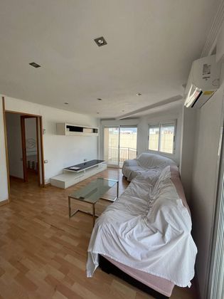 Foto 2 de Pis en venda a Centro - Castellón de la Plana de 3 habitacions amb terrassa i balcó