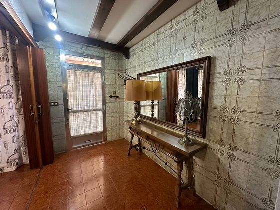 Foto 2 de Casa en venda a Camino de Onda - Salesianos - Centro de 4 habitacions amb terrassa