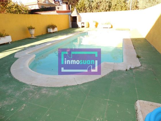 Foto 2 de Casa en venda a Torrejón de Velasco de 4 habitacions amb terrassa i piscina