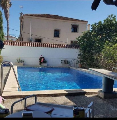 Foto 1 de Chalet en venta en Reconquista-San José Artesano-El Rosario de 7 habitaciones con terraza y piscina