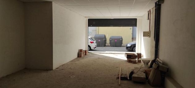 Foto 1 de Alquiler de local en calle Sant Joaquim de 84 m²