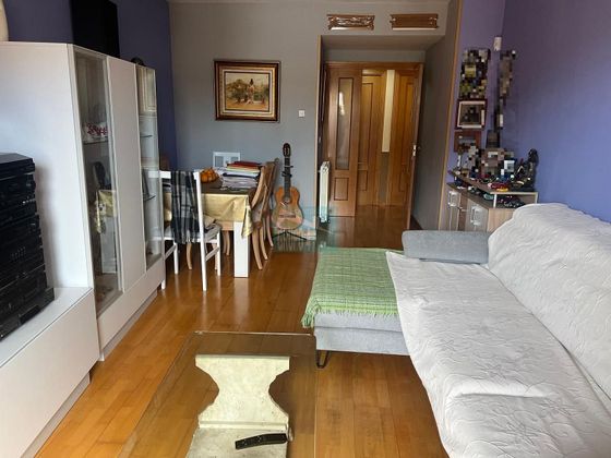 Foto 2 de Pis en venda a La Paz de 3 habitacions amb terrassa i calefacció