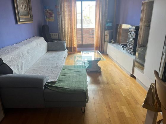Foto 1 de Piso en venta en La Paz de 3 habitaciones con terraza y calefacción