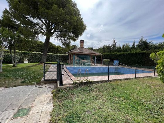 Foto 1 de Chalet en venta en Muela (La) de 4 habitaciones con terraza y piscina
