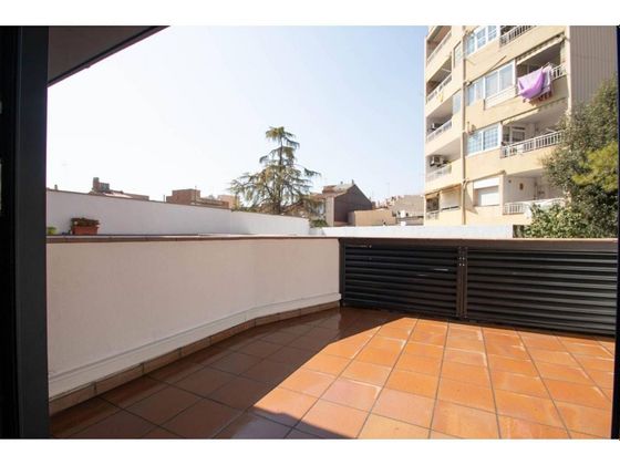 Foto 2 de Piso en venta en Plaça Catalunya - Escola Industrial de 2 habitaciones con terraza y aire acondicionado