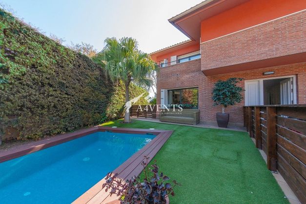 Foto 1 de Casa en venta en Cabrils de 5 habitaciones con terraza y piscina