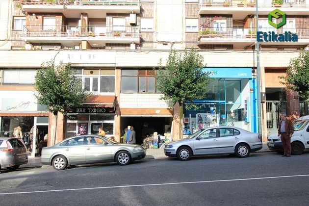 Foto 2 de Venta de local en calle Errekaldelarraskitu Errepidea de 102 m²