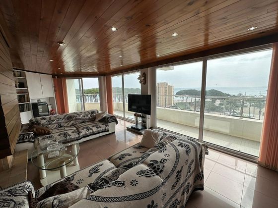 Foto 2 de Dúplex en venda a paseo De Pau Casals de 3 habitacions amb balcó i aire acondicionat