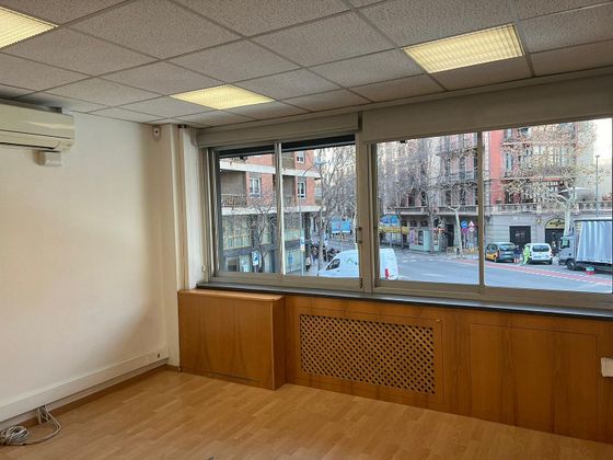 Foto 2 de Oficina en venta en L'Antiga Esquerra de l'Eixample con aire acondicionado y calefacción