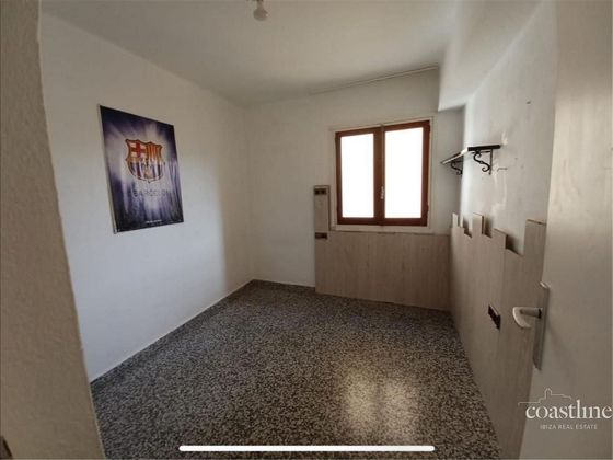 Foto 1 de Venta de piso en Ses Figueretes - Platja d'en Bossa - Cas Serres de 3 habitaciones con balcón y calefacción