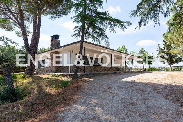 Foto 2 de Casa rural en venda a Villamanta de 9 habitacions amb piscina i garatge