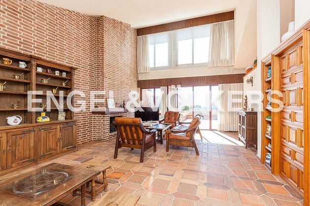 Foto 1 de Casa en venda a La Pizarra de 3 habitacions amb terrassa i garatge