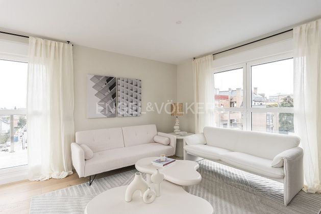 Foto 2 de Dúplex en venda a Nueva España de 3 habitacions amb terrassa i piscina