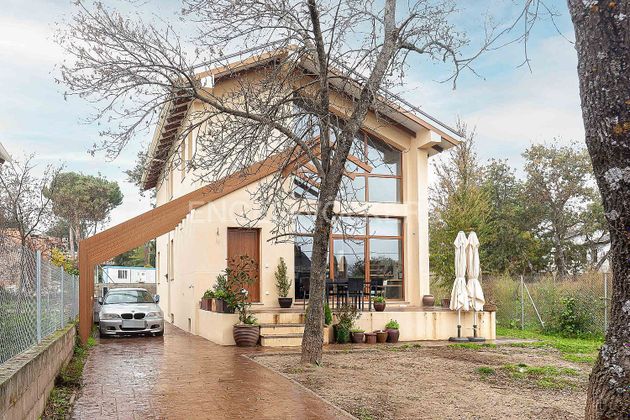 Foto 1 de Xalet en venda a Becerril de la Sierra de 3 habitacions amb terrassa i jardí