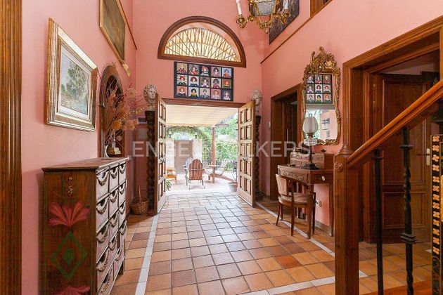 Foto 1 de Xalet en venda a Villafranca del Castillo de 5 habitacions amb terrassa i jardí