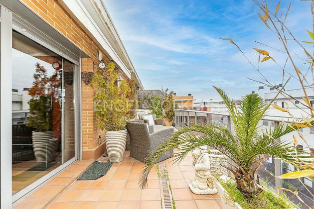 Foto 1 de Àtic en venda a Dehesa Navalcarbón – Montecillo de 2 habitacions amb terrassa i piscina