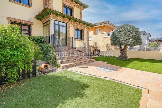 Foto 2 de Xalet en venda a Manzanares el Real de 4 habitacions amb terrassa i piscina