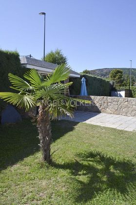 Foto 1 de Casa en lloguer a Zona Polideportivo Colonia de 4 habitacions amb piscina i garatge