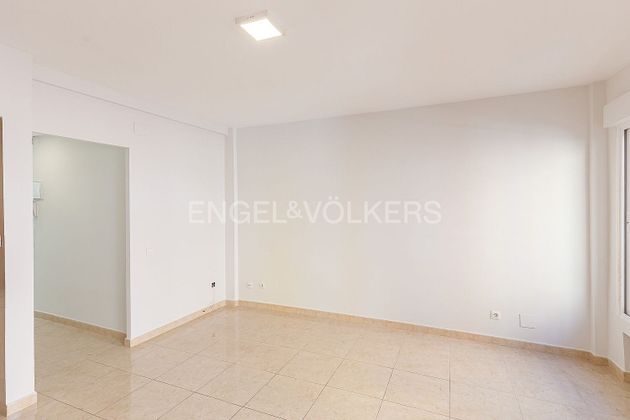 Foto 2 de Alquiler de piso en Embajadores - Lavapiés de 1 habitación con terraza y garaje