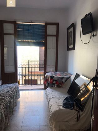 Foto 2 de Casa en venda a calle Santa María de Las Nieves de 4 habitacions amb terrassa i calefacció