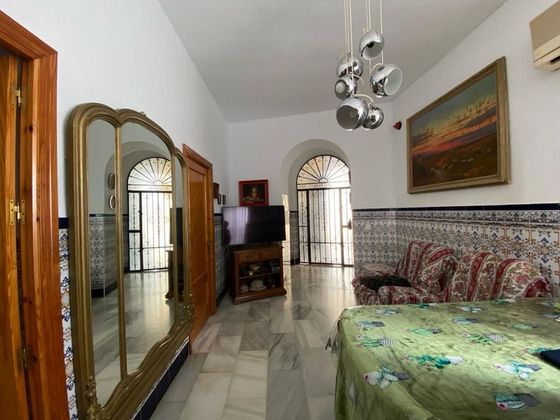 Foto 2 de Venta de casa en Villanueva del Ariscal de 4 habitaciones con balcón y aire acondicionado