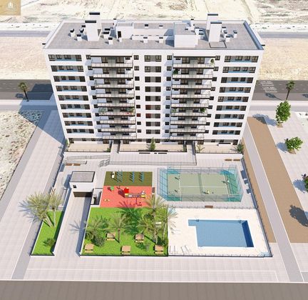 Foto 2 de Pis en venda a Montequinto de 2 habitacions amb terrassa i piscina