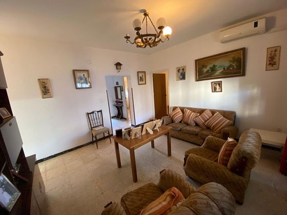 Foto 2 de Casa en venda a Valencina de la Concepción de 4 habitacions amb terrassa i garatge