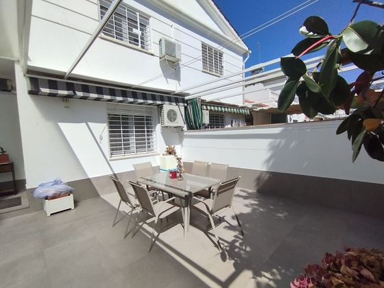 Foto 1 de Casa en venda a Colores - Entreparques de 3 habitacions amb terrassa i jardí