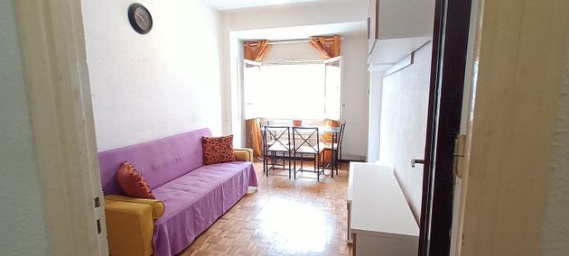 Foto 2 de Piso en venta en Chopera de 2 habitaciones con terraza y calefacción