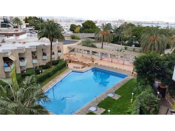 Foto 2 de Alquiler de piso en La Bonanova - Portopí de 2 habitaciones con terraza y piscina