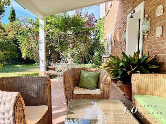 Foto 2 de Xalet en venda a Monteclaro de 4 habitacions amb terrassa i piscina