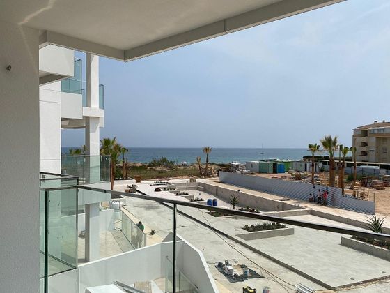Foto 2 de Pis en venda a Les Marines/Las Marinas de 3 habitacions amb terrassa i piscina