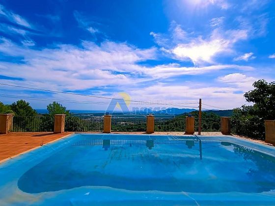 Foto 1 de Chalet en venta en Oliva pueblo de 8 habitaciones con terraza y piscina